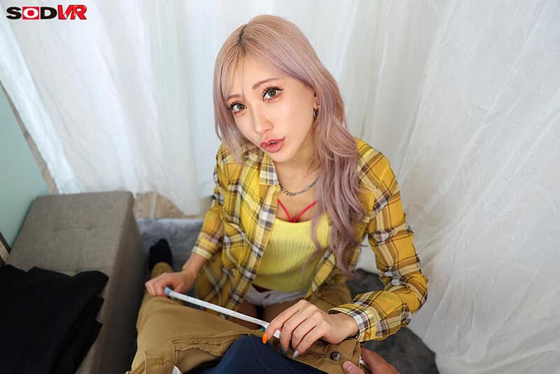 【VR】【8K】試着室に僕を連れ込みさりげなく勃起誘惑してじっくりねっとり痴女る隠れ肉食ギャル店員AIKA sample 8