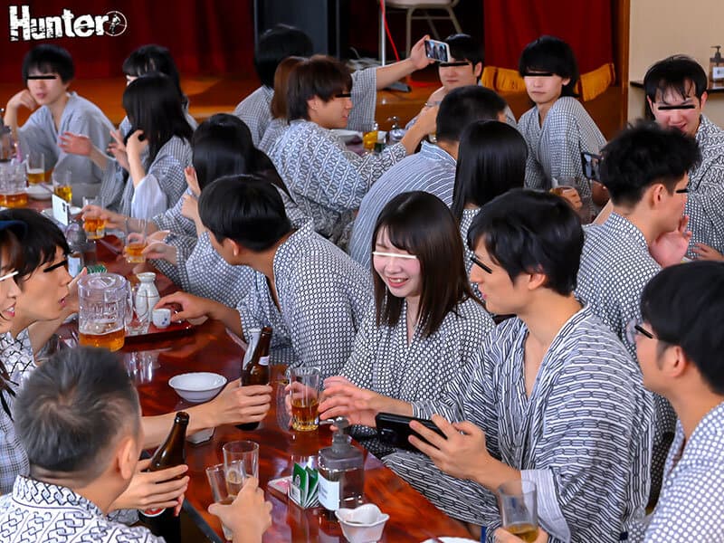 だれとでも定額挿れ放題！4周年記念SP！宿泊パックツアー編 月々定額料金を支払えばバス＆ホテルで何泊でも何発でも出来ちゃう夢の大乱交… sample 7